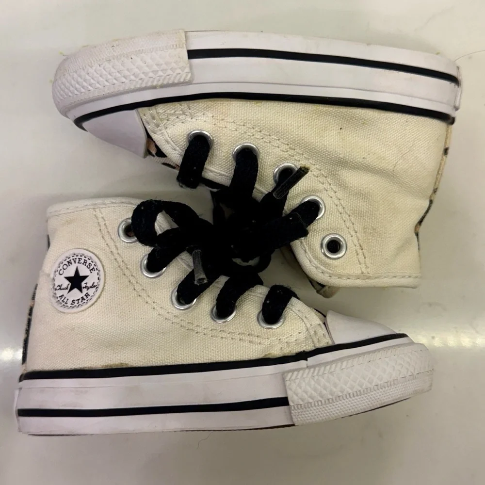 Converse Chuck Taylor All Star Toddler Size 4 Egret Black Leopard High Tops EUC